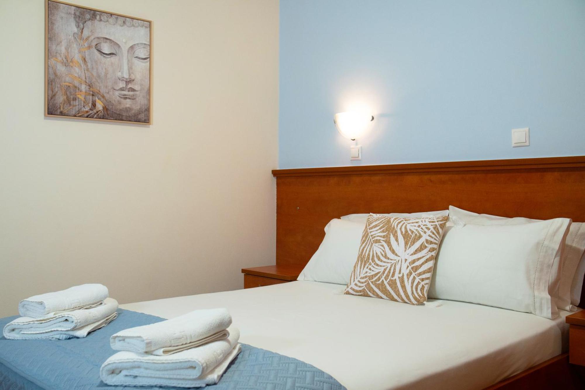 Prince Apartments Volissos Habitación foto
